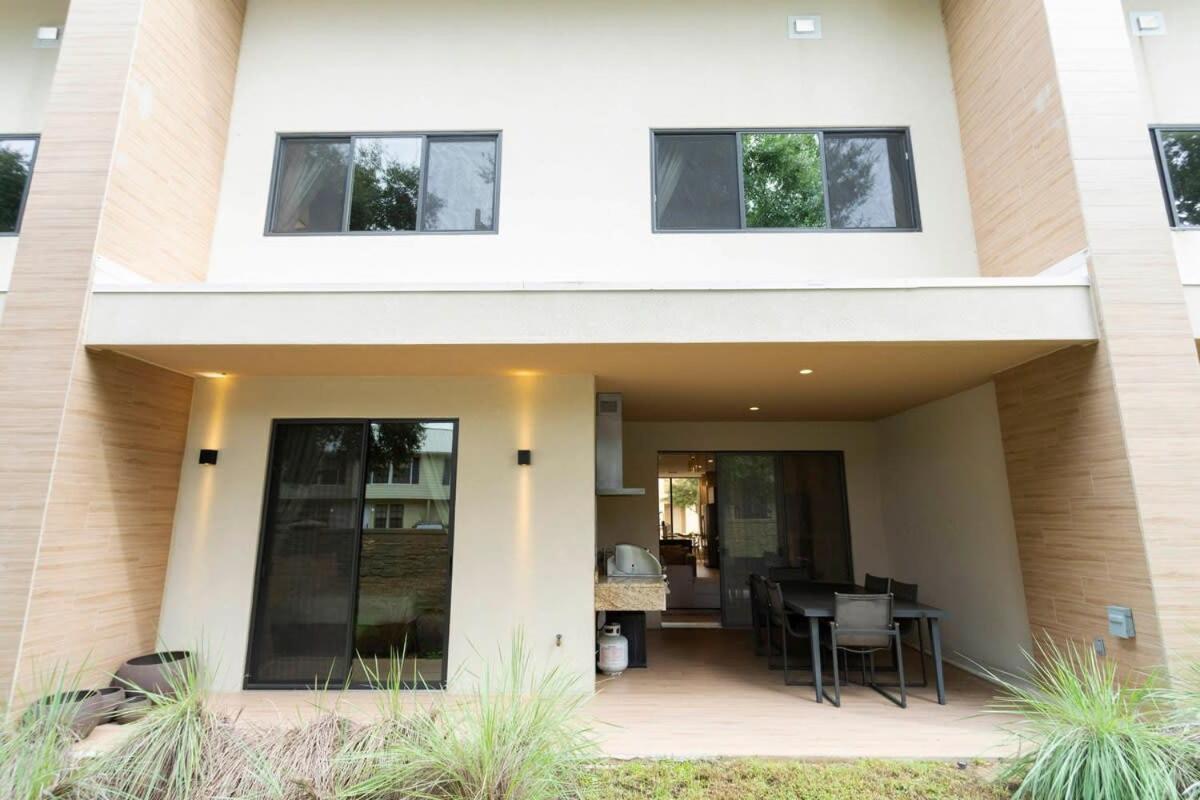 Stunning 4 Bd Close To Disney @ Magic Village Resort 7537 Орландо Екстер'єр фото